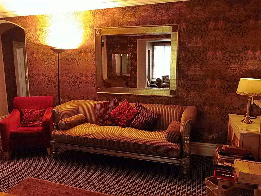 Windsor 3* Swansea