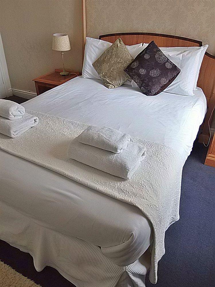 Windsor 3* Swansea